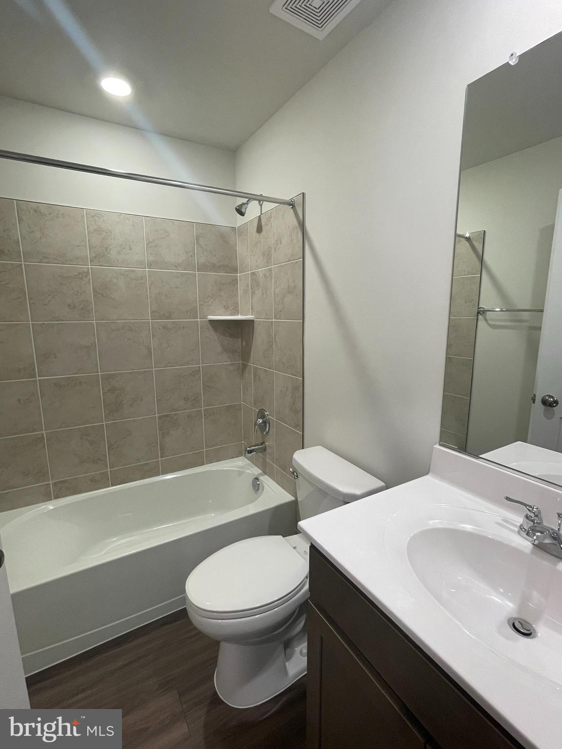 NORBORNE GLEBE - Residential Lease