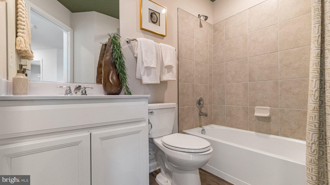 NORBORNE GLEBE - Residential Lease