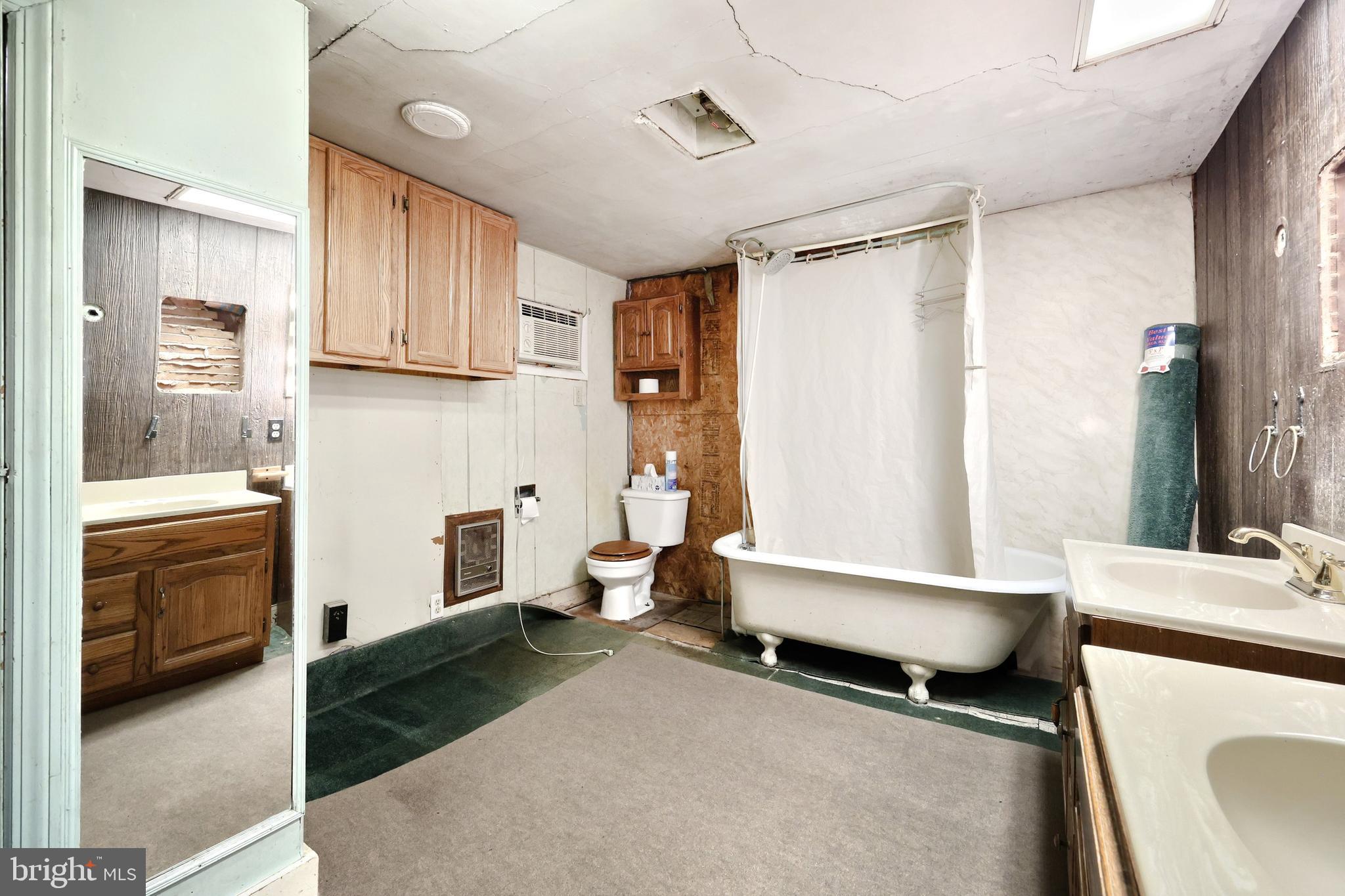 NEW OXFORD AREA - Residential