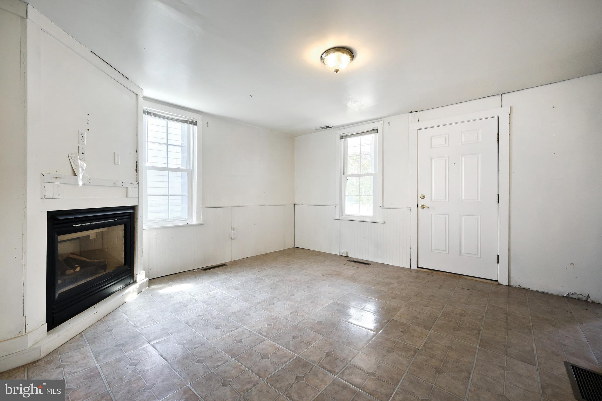 NEW OXFORD AREA - Residential