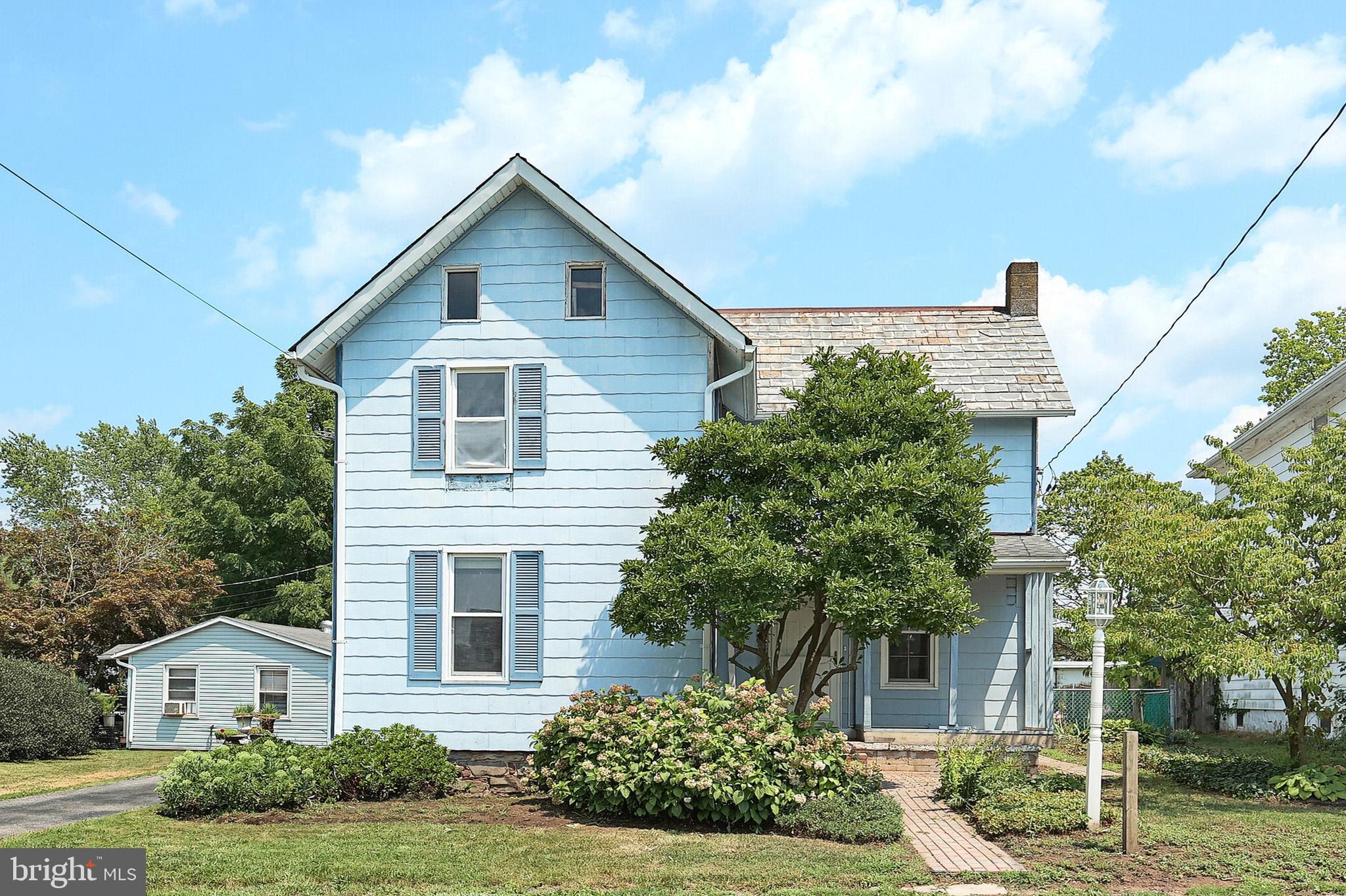 NEW OXFORD AREA - Residential