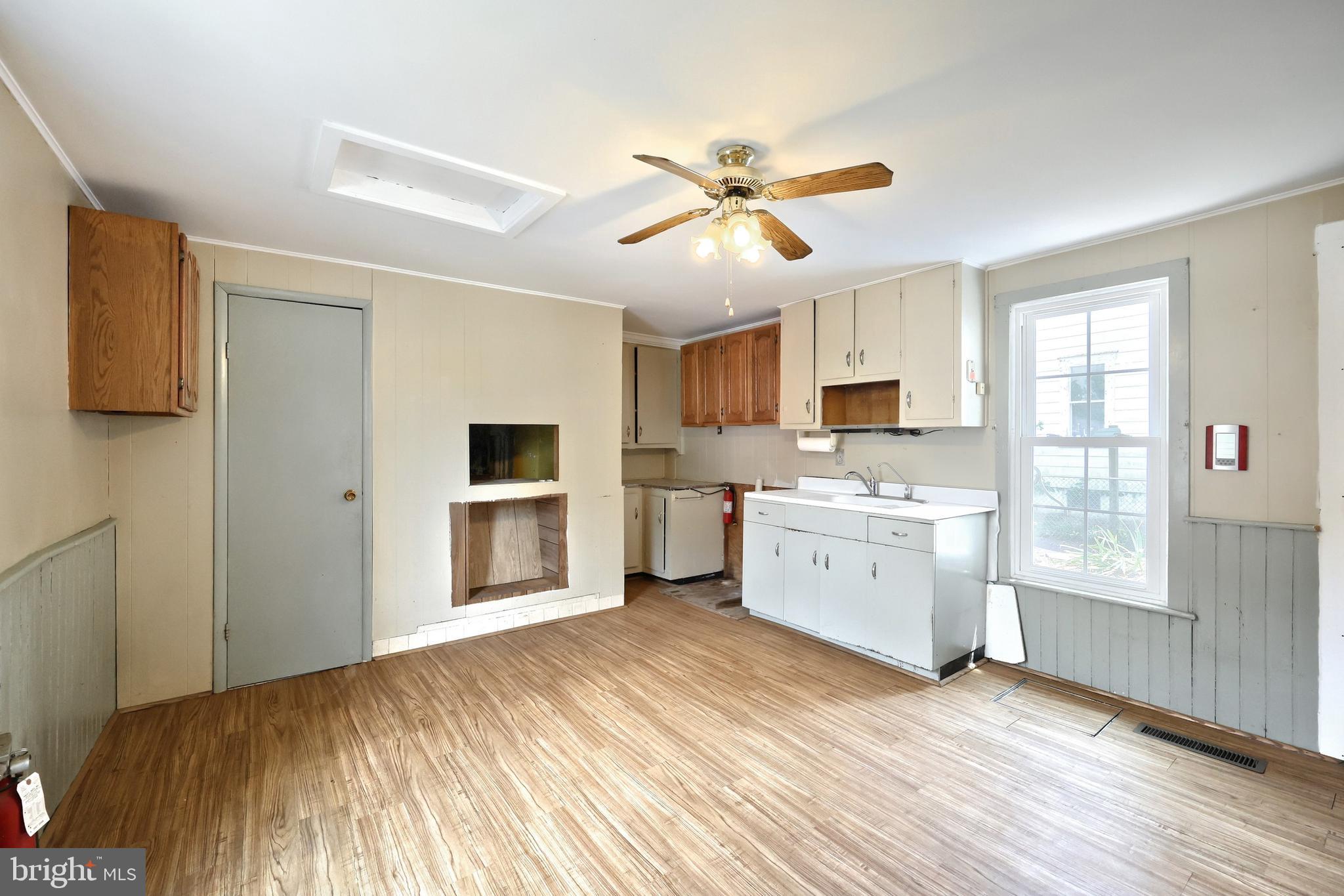 NEW OXFORD AREA - Residential