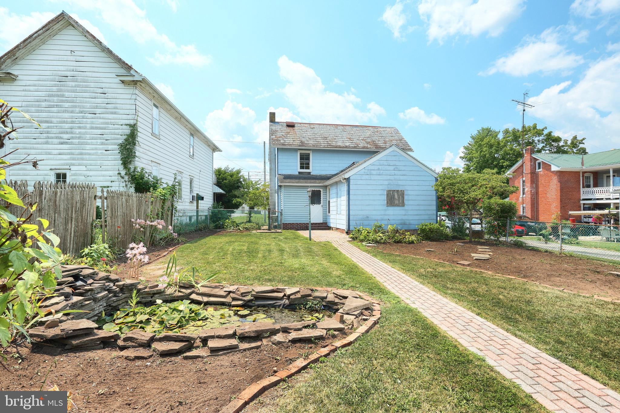 NEW OXFORD AREA - Residential