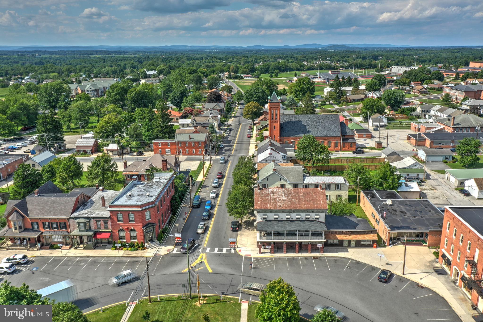 NEW OXFORD AREA - Residential