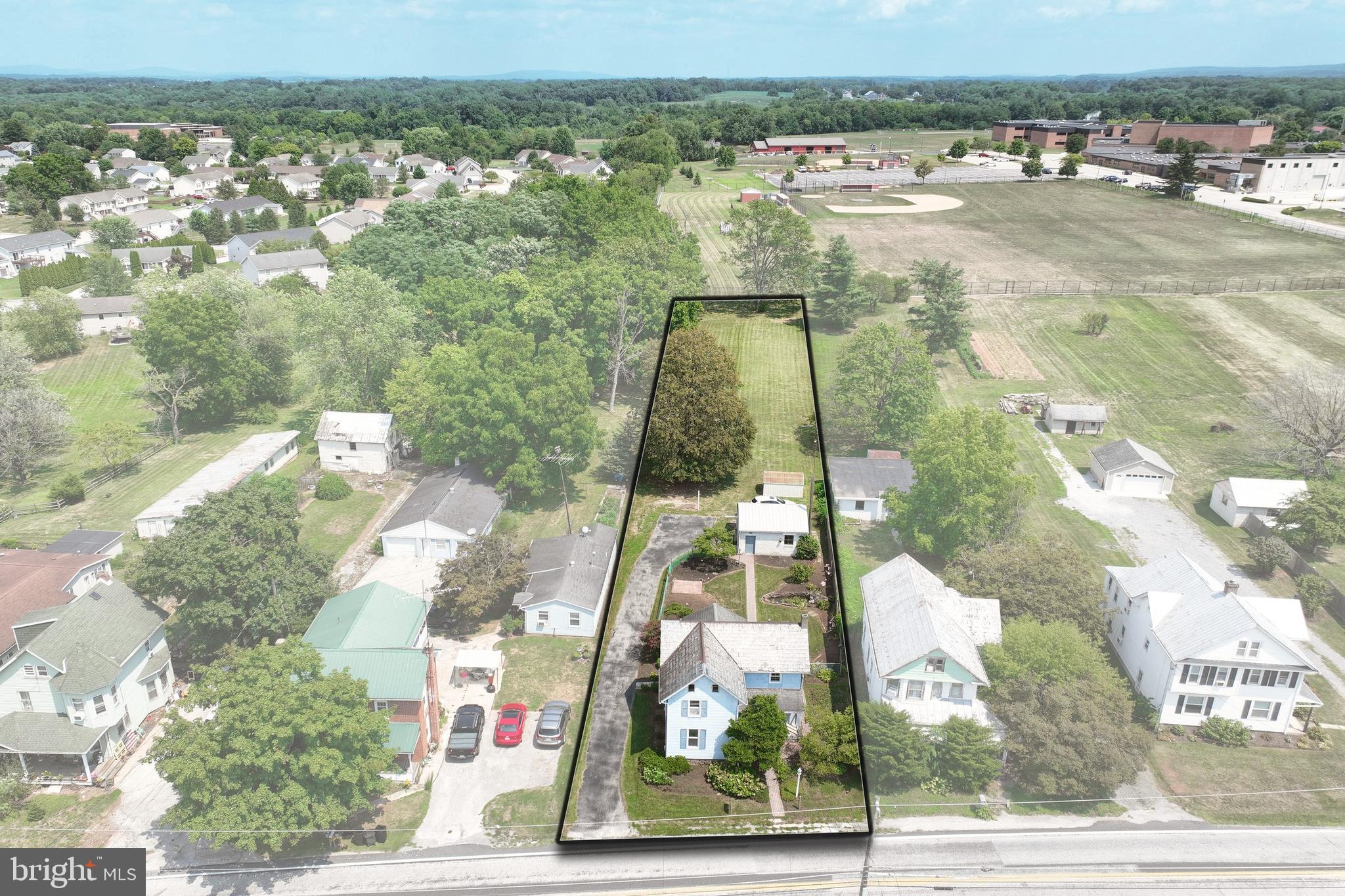 NEW OXFORD AREA - Residential