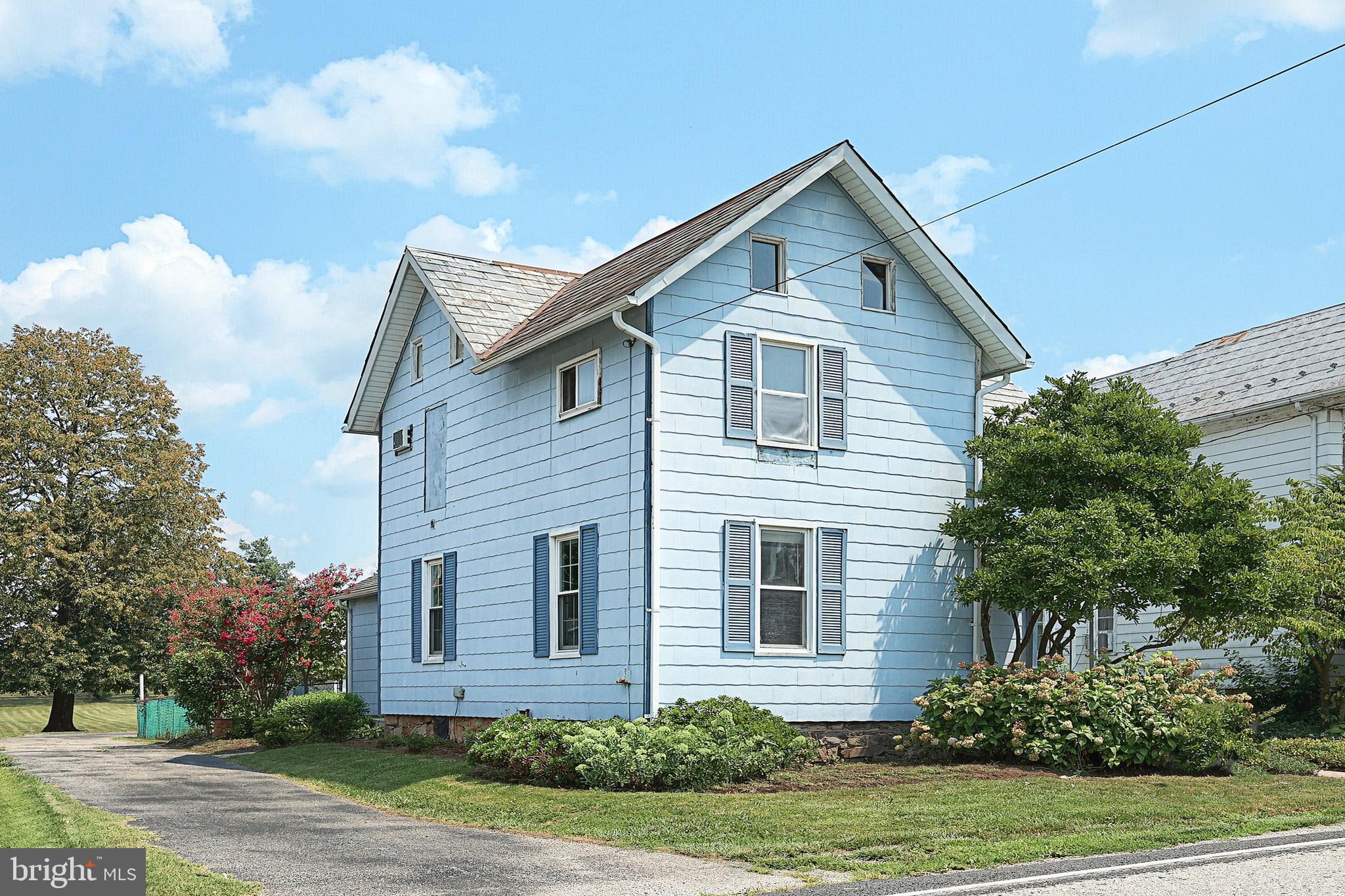 NEW OXFORD AREA - Residential