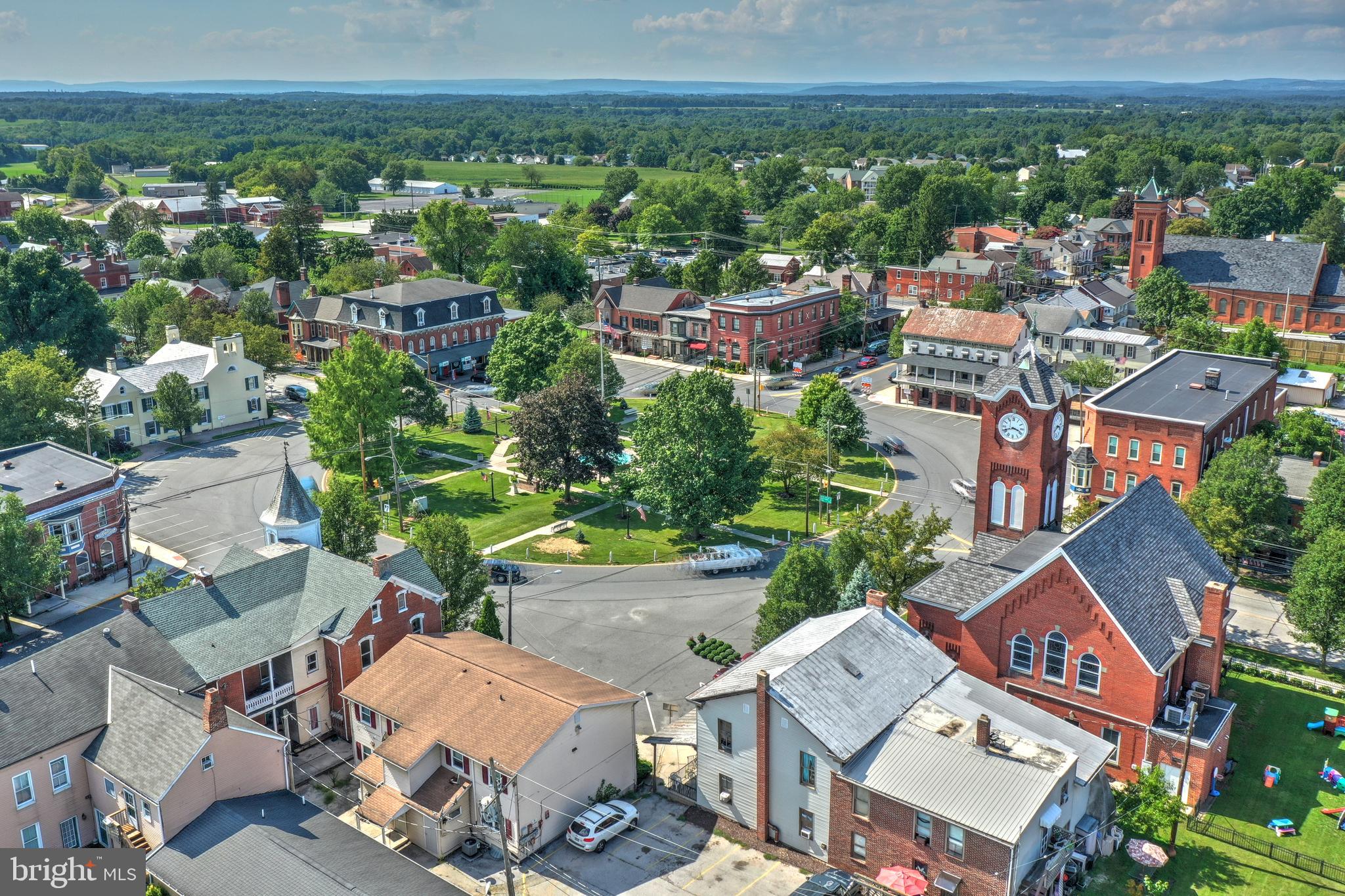 NEW OXFORD AREA - Residential