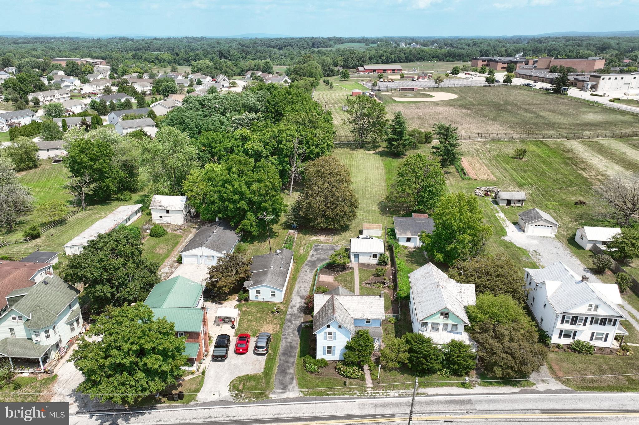 NEW OXFORD AREA - Residential