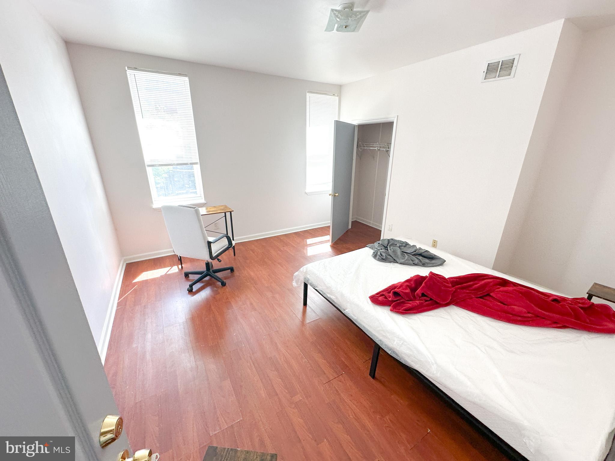 NORTH CENTRAL - Residential Lease