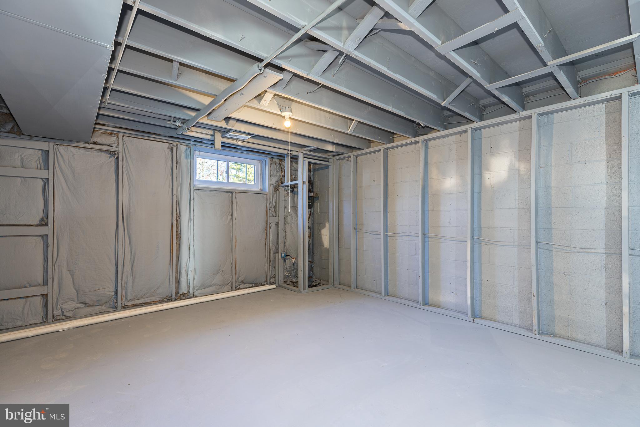 KIMBERLY FARMS - Residential