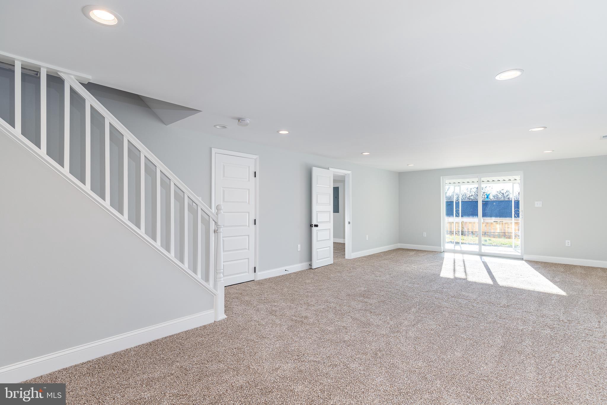 KIMBERLY FARMS - Residential