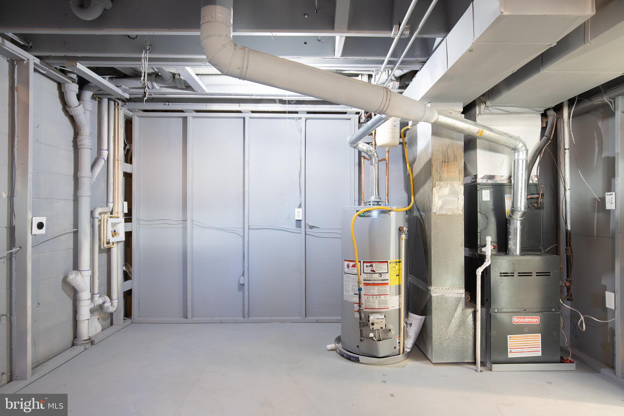 KIMBERLY FARMS - Residential