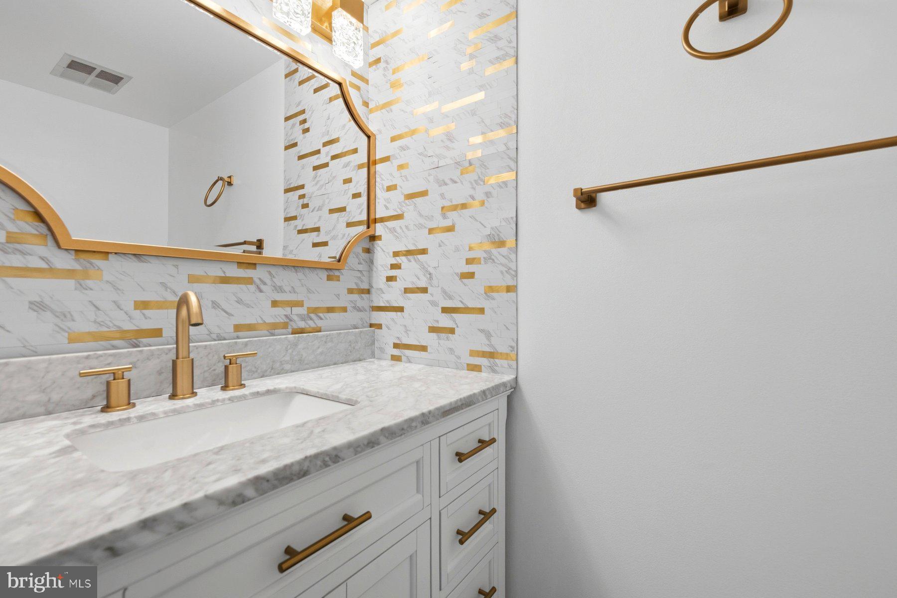 VILLAGE OF KINGS CONTRIVANCE - Residential