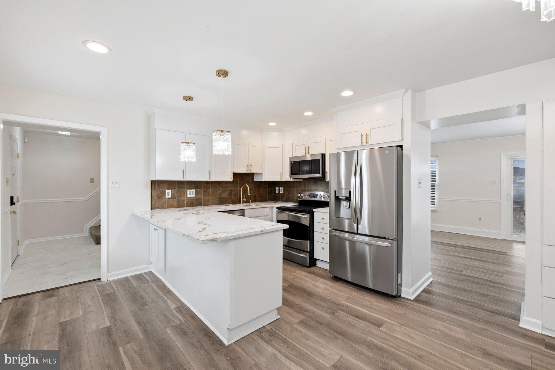 VILLAGE OF KINGS CONTRIVANCE - Residential