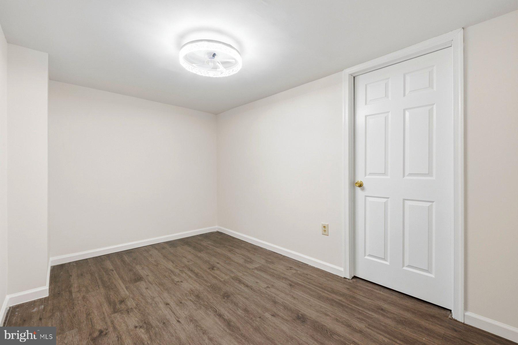 VILLAGE OF KINGS CONTRIVANCE - Residential