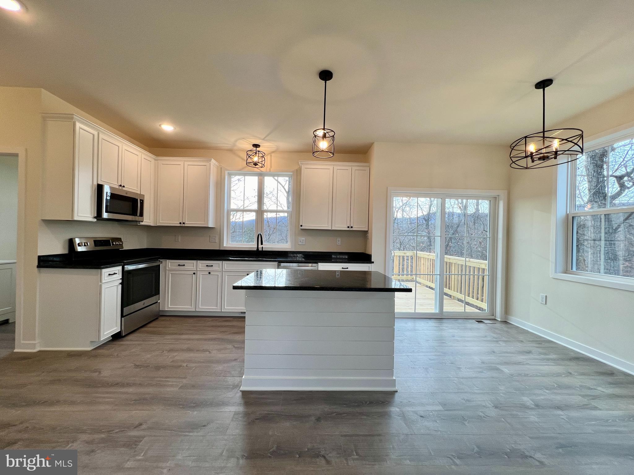 THE WOODS - Residential