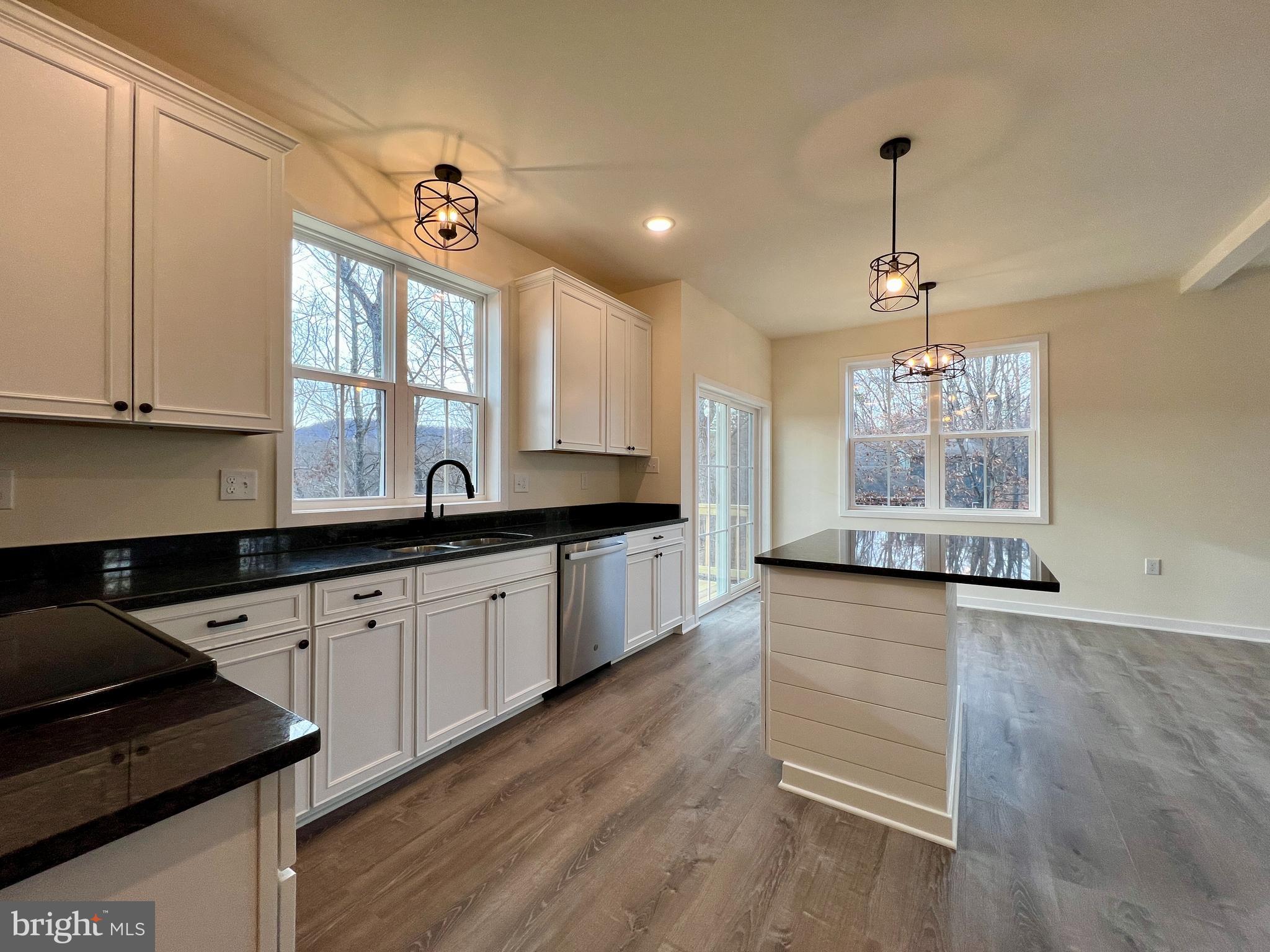 THE WOODS - Residential