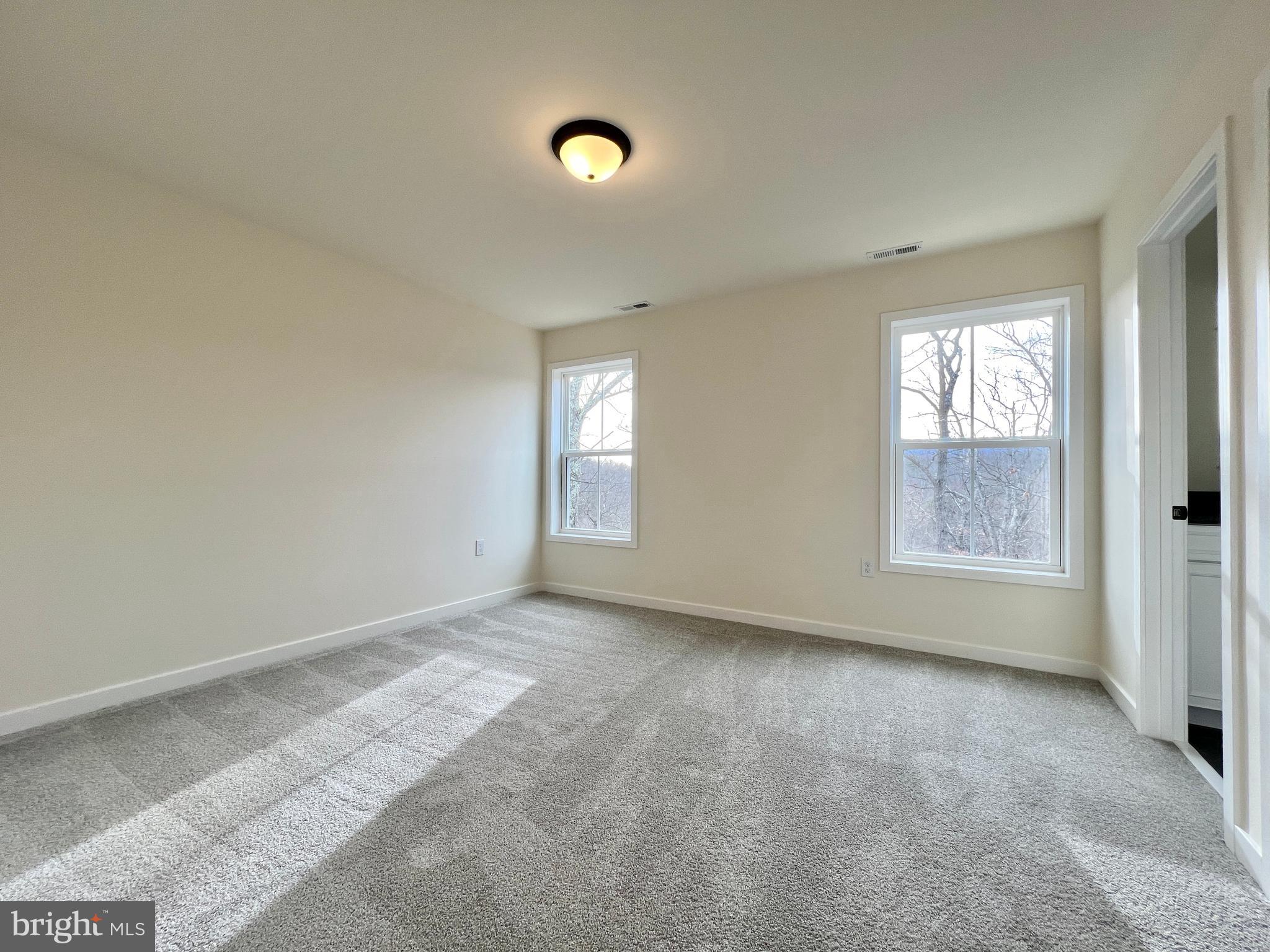 THE WOODS - Residential