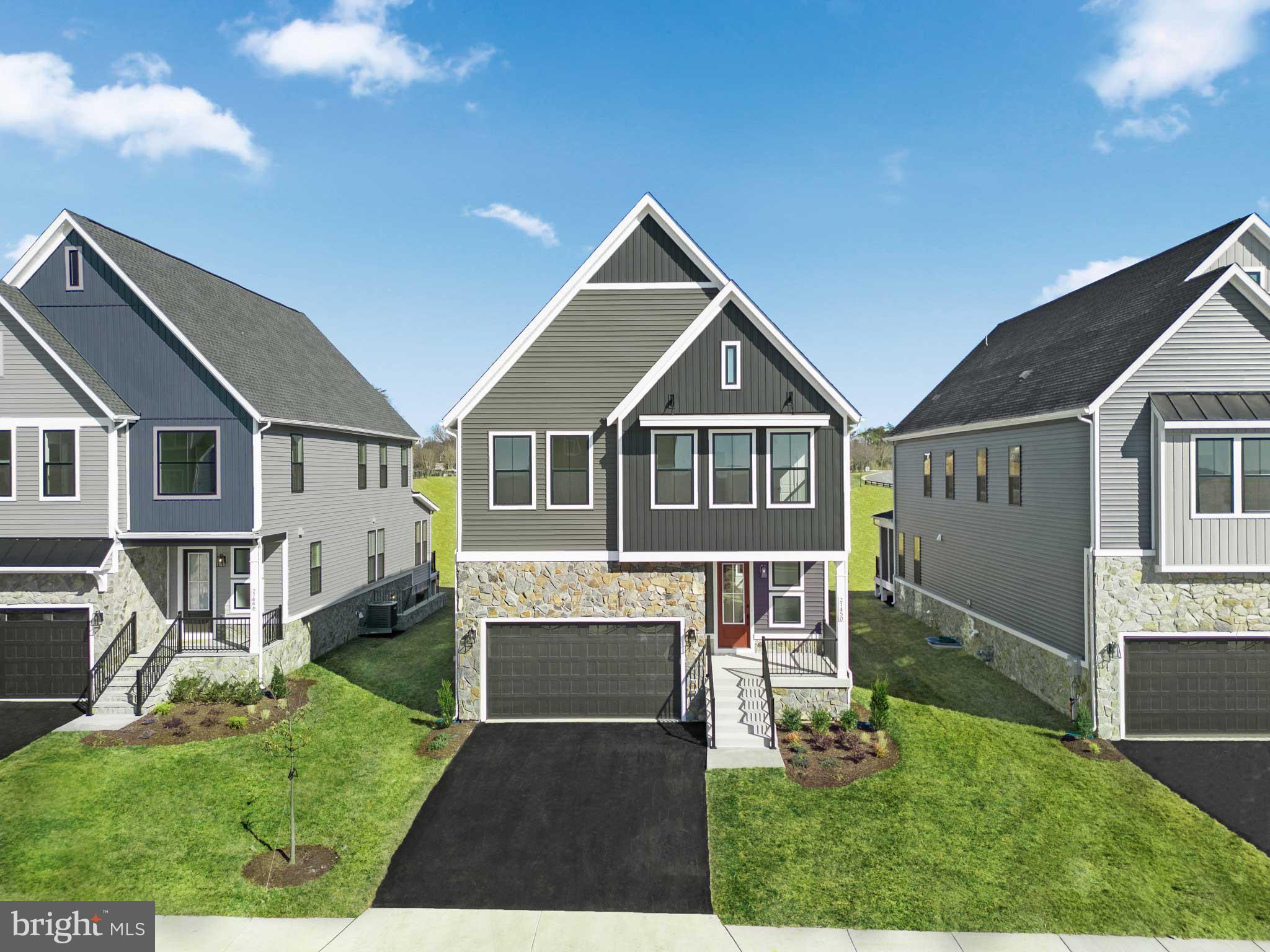 HILLSIDE AT BROADLANDS - Residential