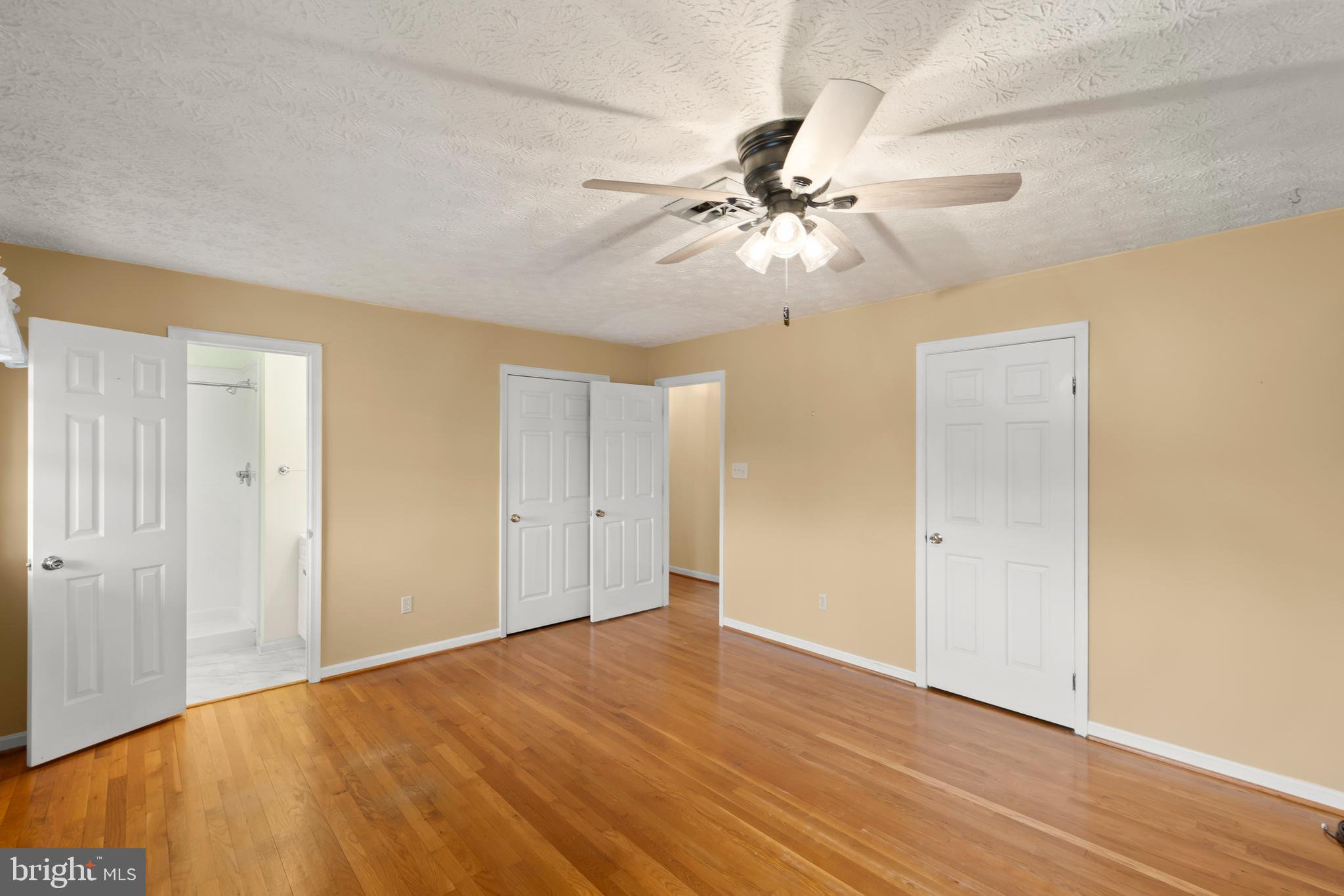 FREDERICKTOWNE - Residential Lease