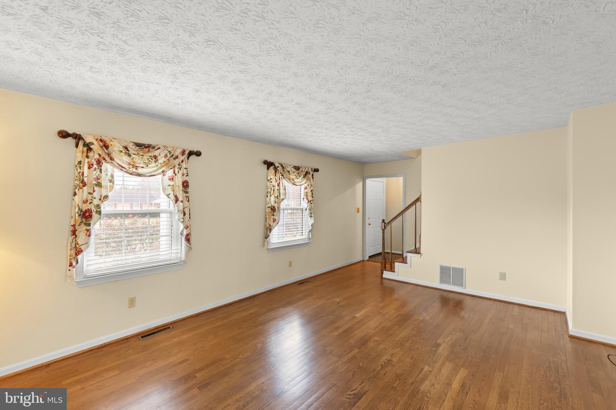 FREDERICKTOWNE - Residential Lease