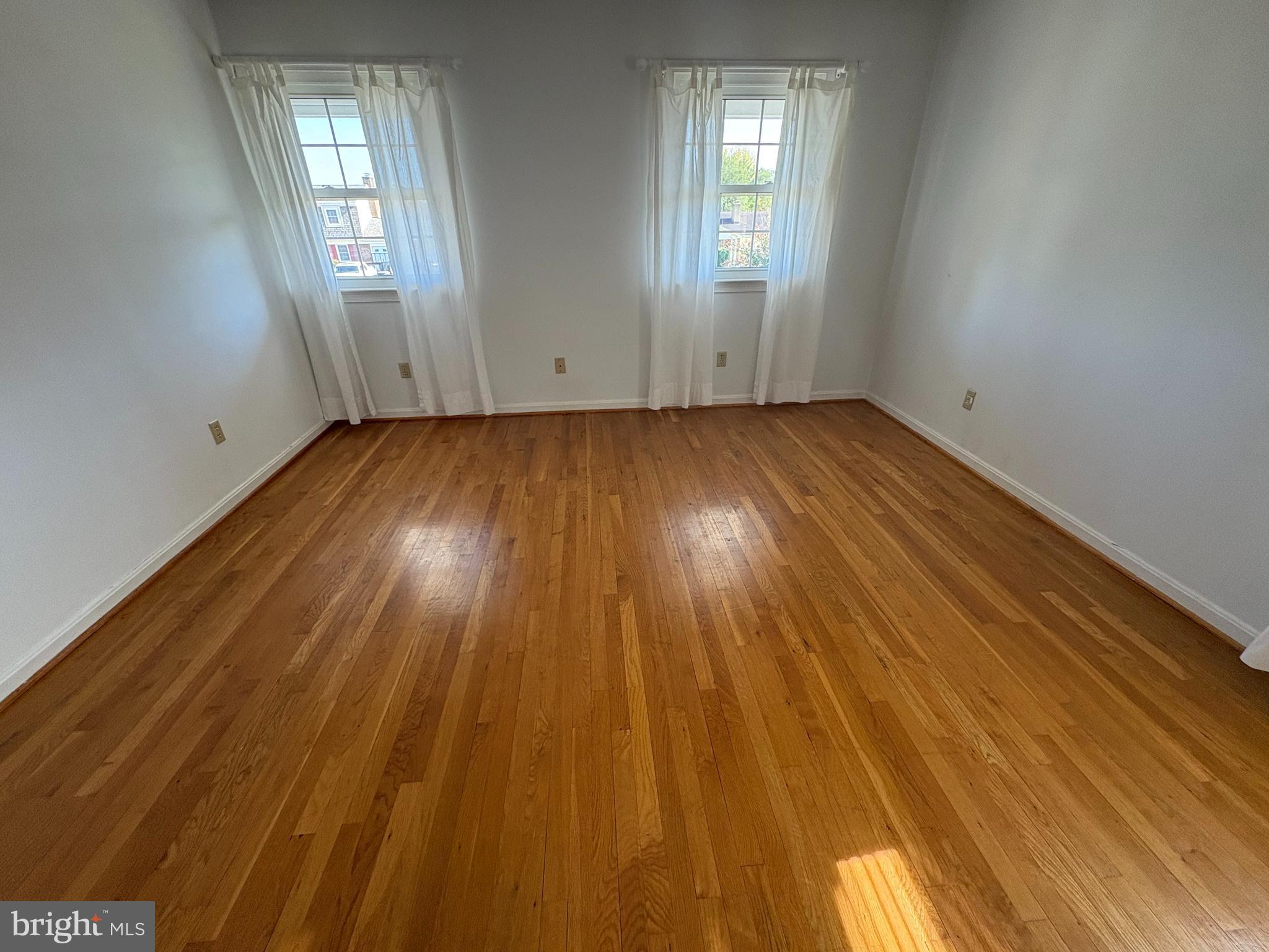 FREDERICKTOWNE - Residential Lease
