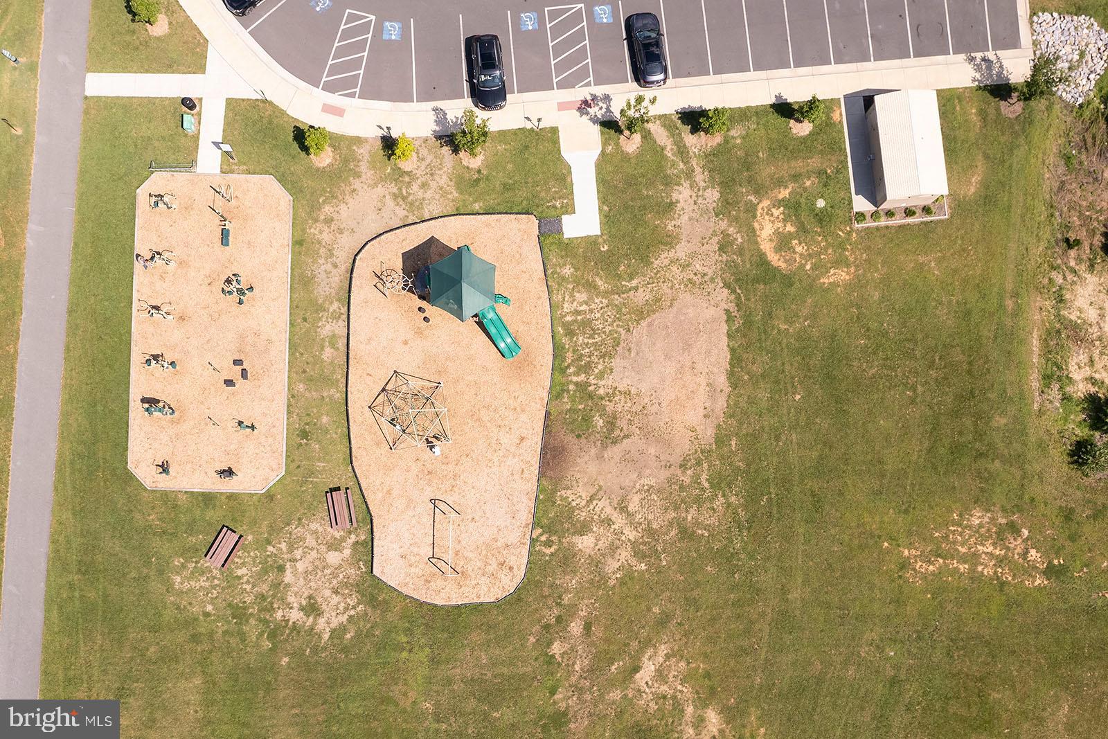 FREDERICKTOWNE - Residential Lease