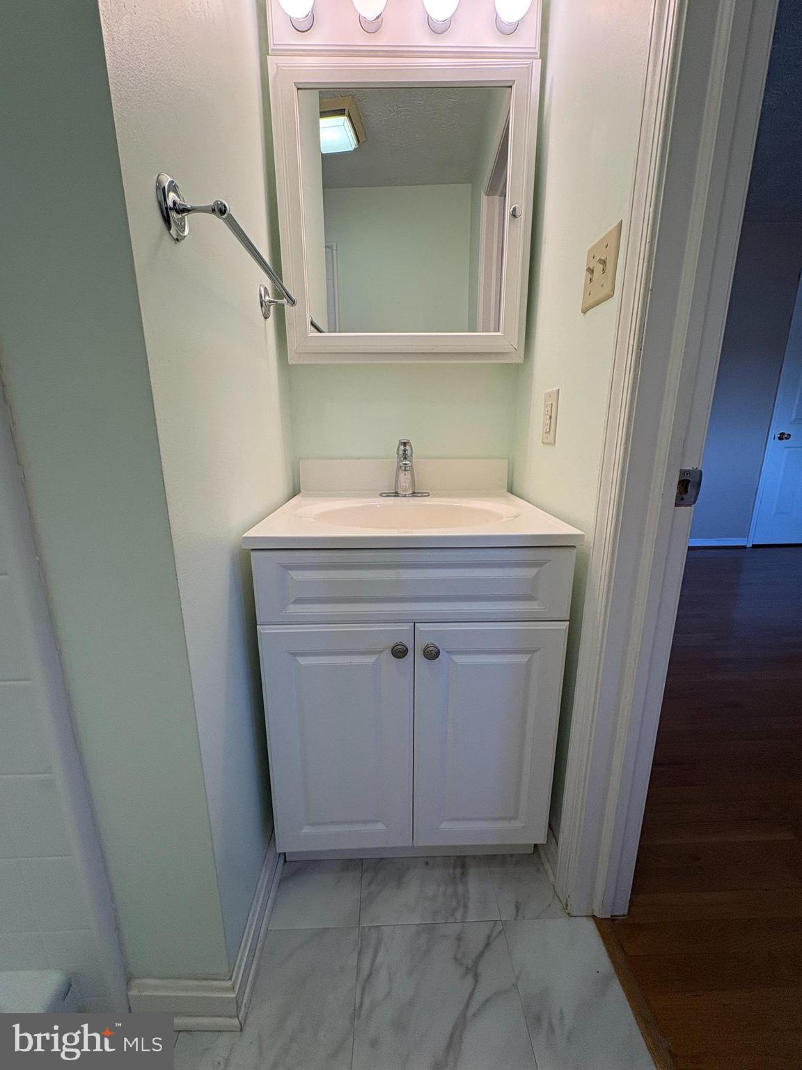 FREDERICKTOWNE - Residential Lease