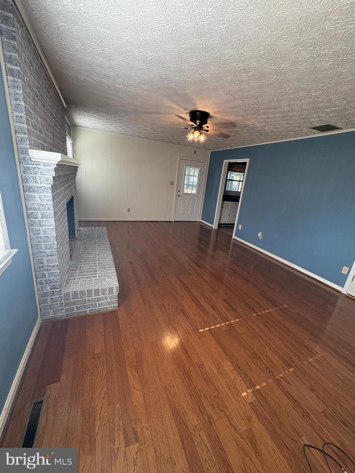 FREDERICKTOWNE - Residential Lease