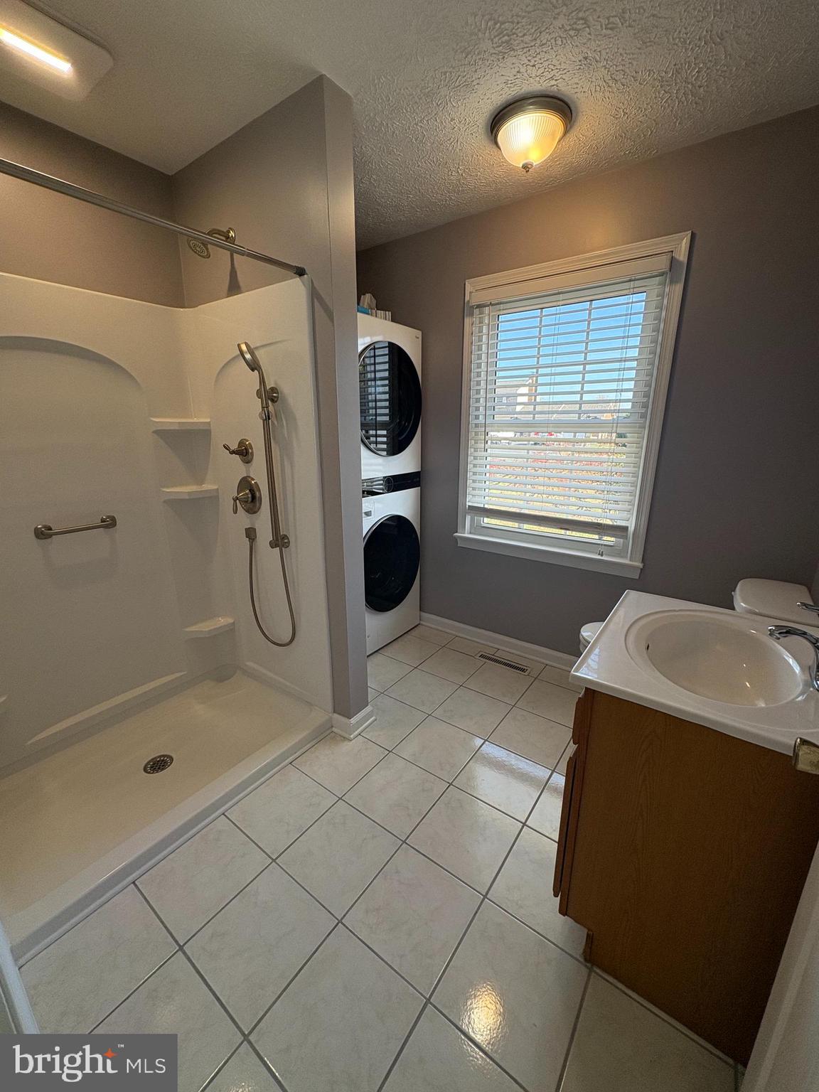 FREDERICKTOWNE - Residential Lease