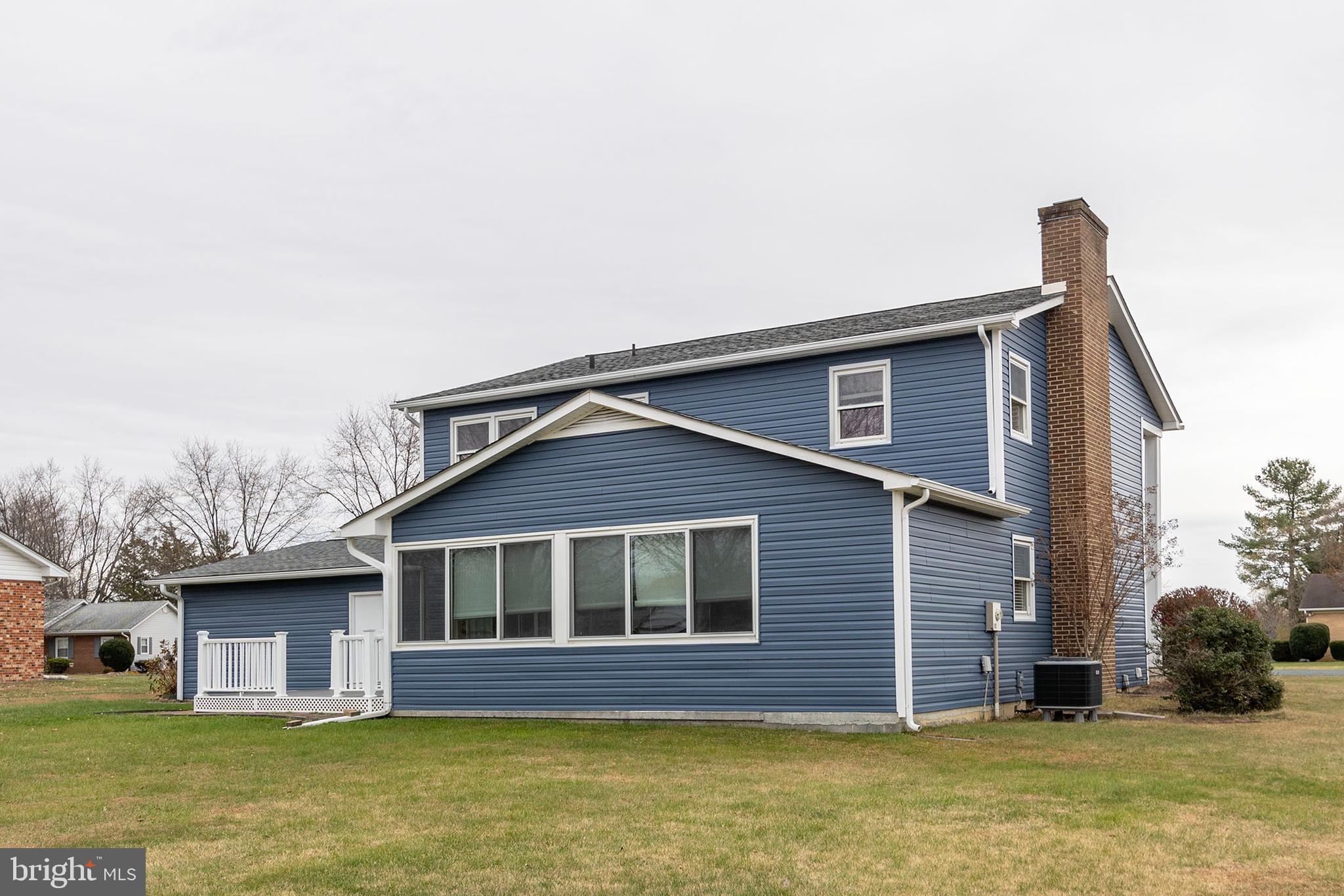 FREDERICKTOWNE - Residential Lease