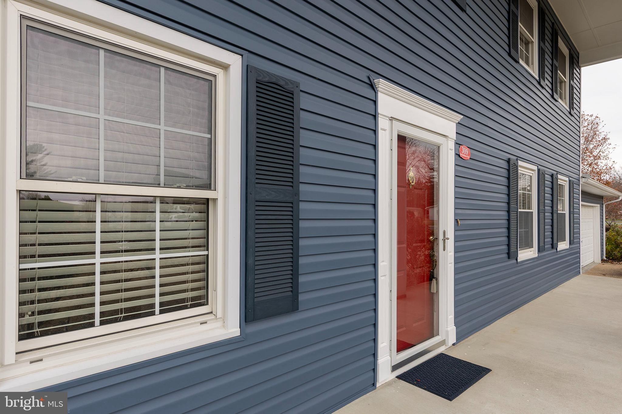 FREDERICKTOWNE - Residential Lease