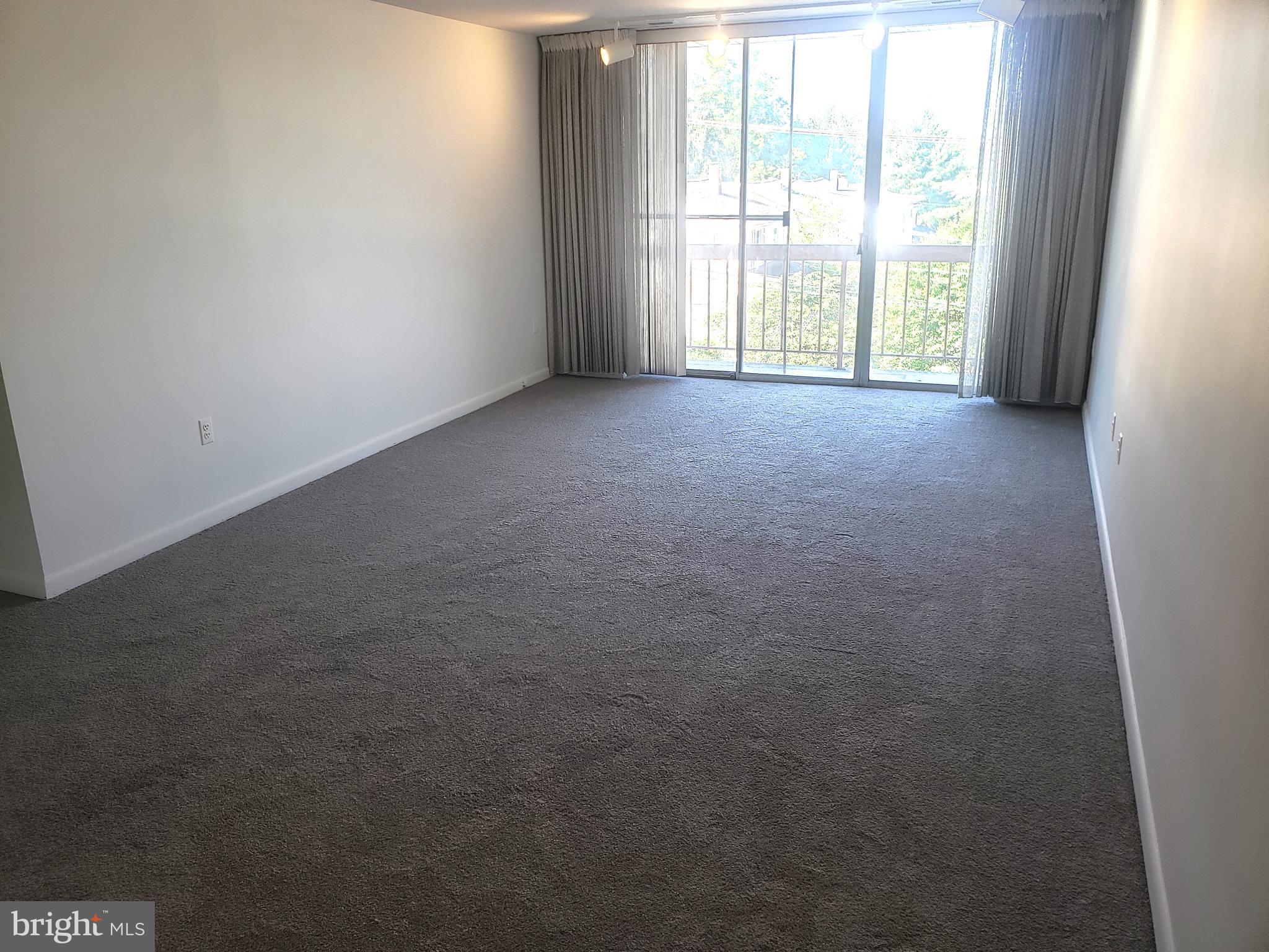 PIKESVILLE - Residential