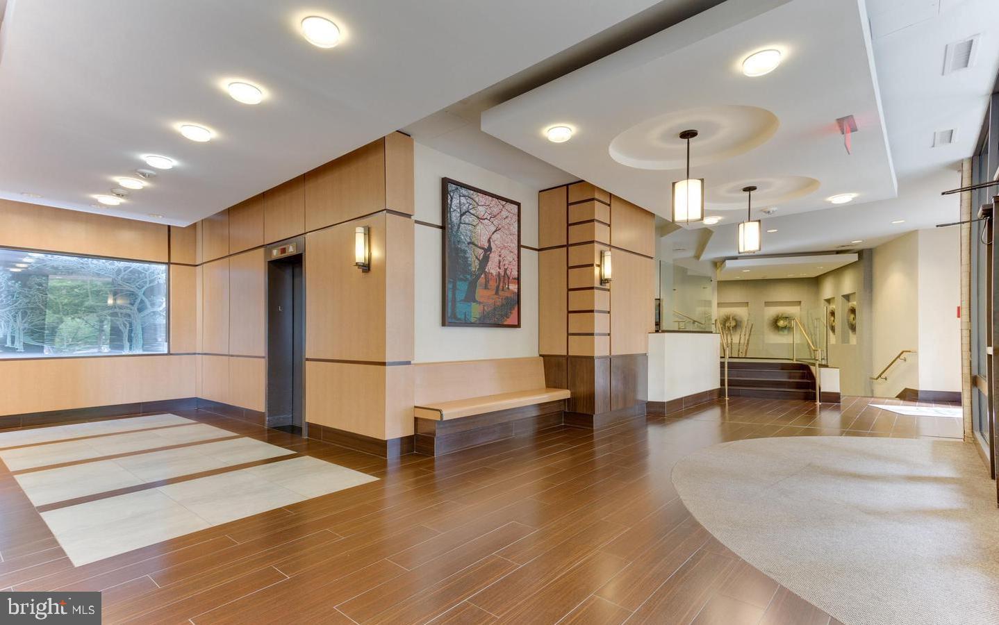 WATERGATE AT LANDMARK - Residential