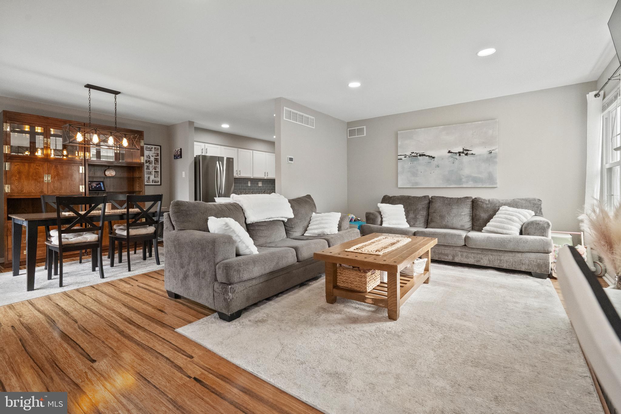 PROVIDENCE VIEW - Residential