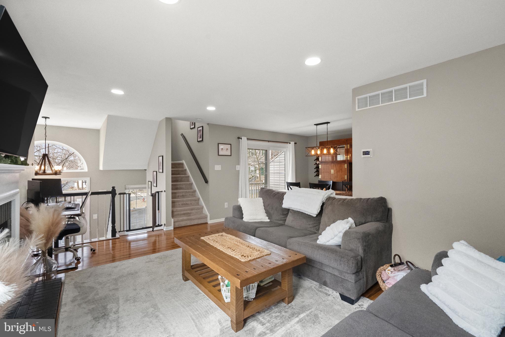 PROVIDENCE VIEW - Residential