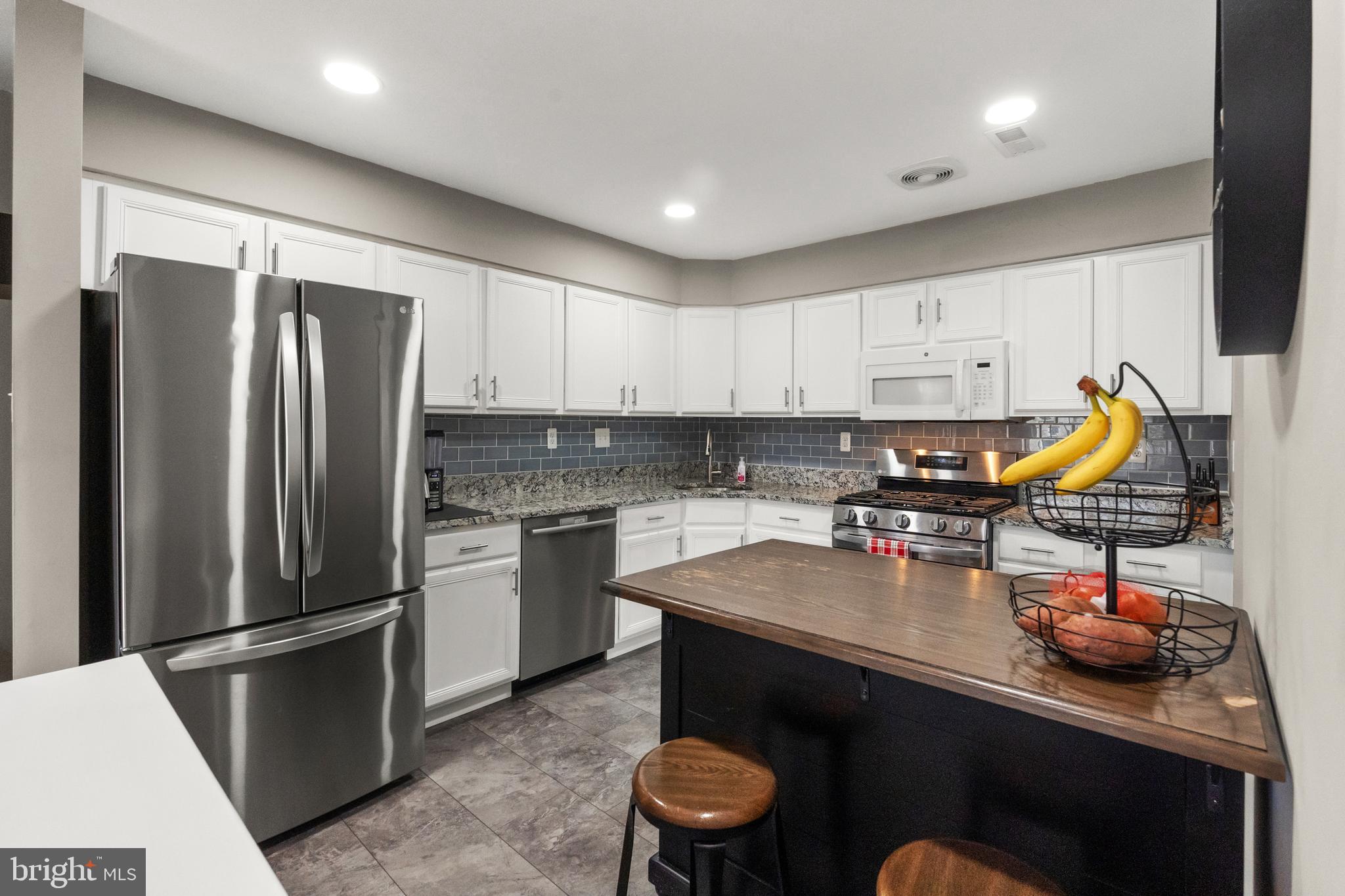 PROVIDENCE VIEW - Residential