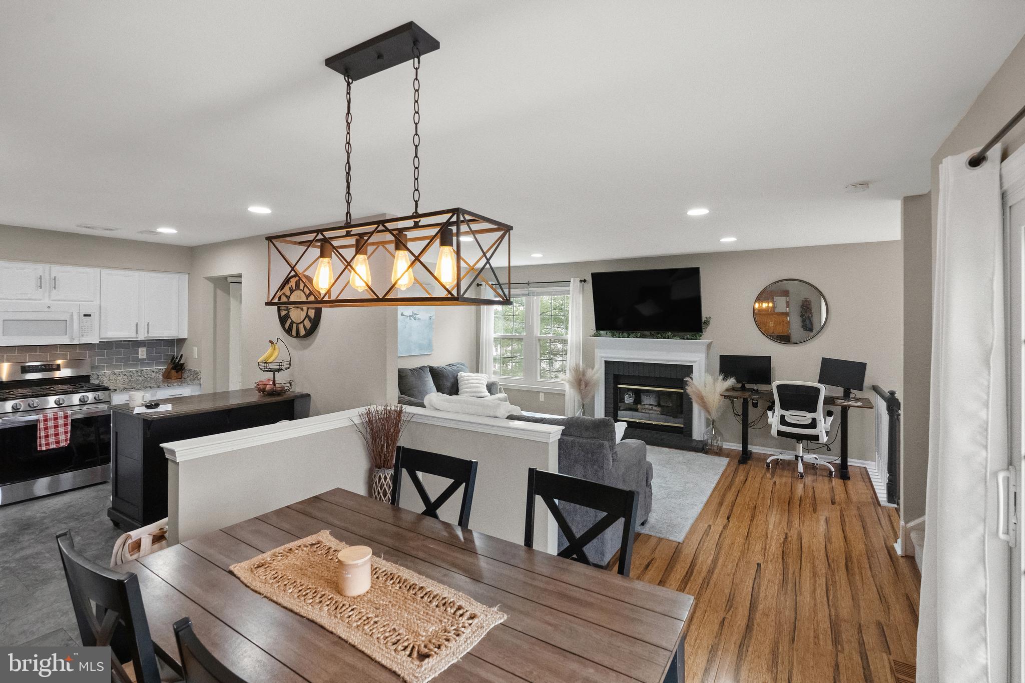 PROVIDENCE VIEW - Residential