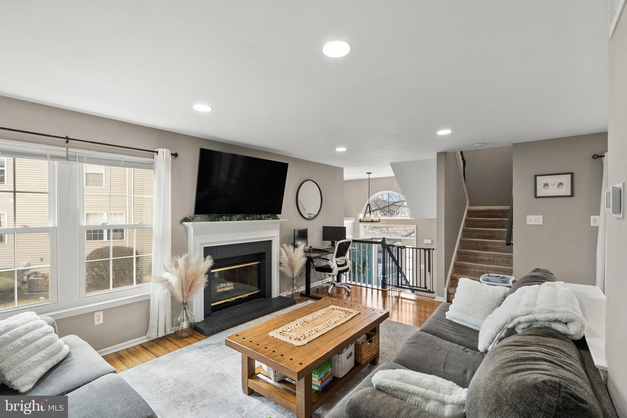 PROVIDENCE VIEW - Residential
