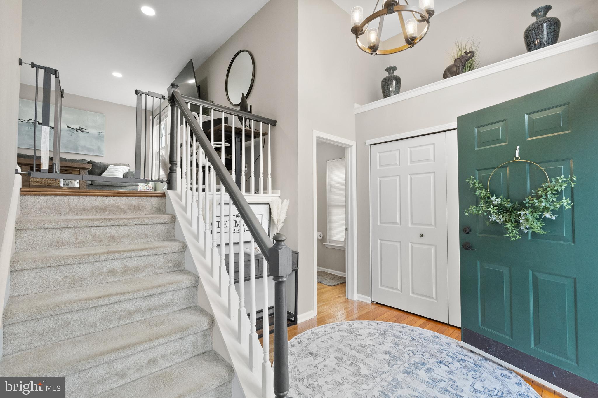 PROVIDENCE VIEW - Residential
