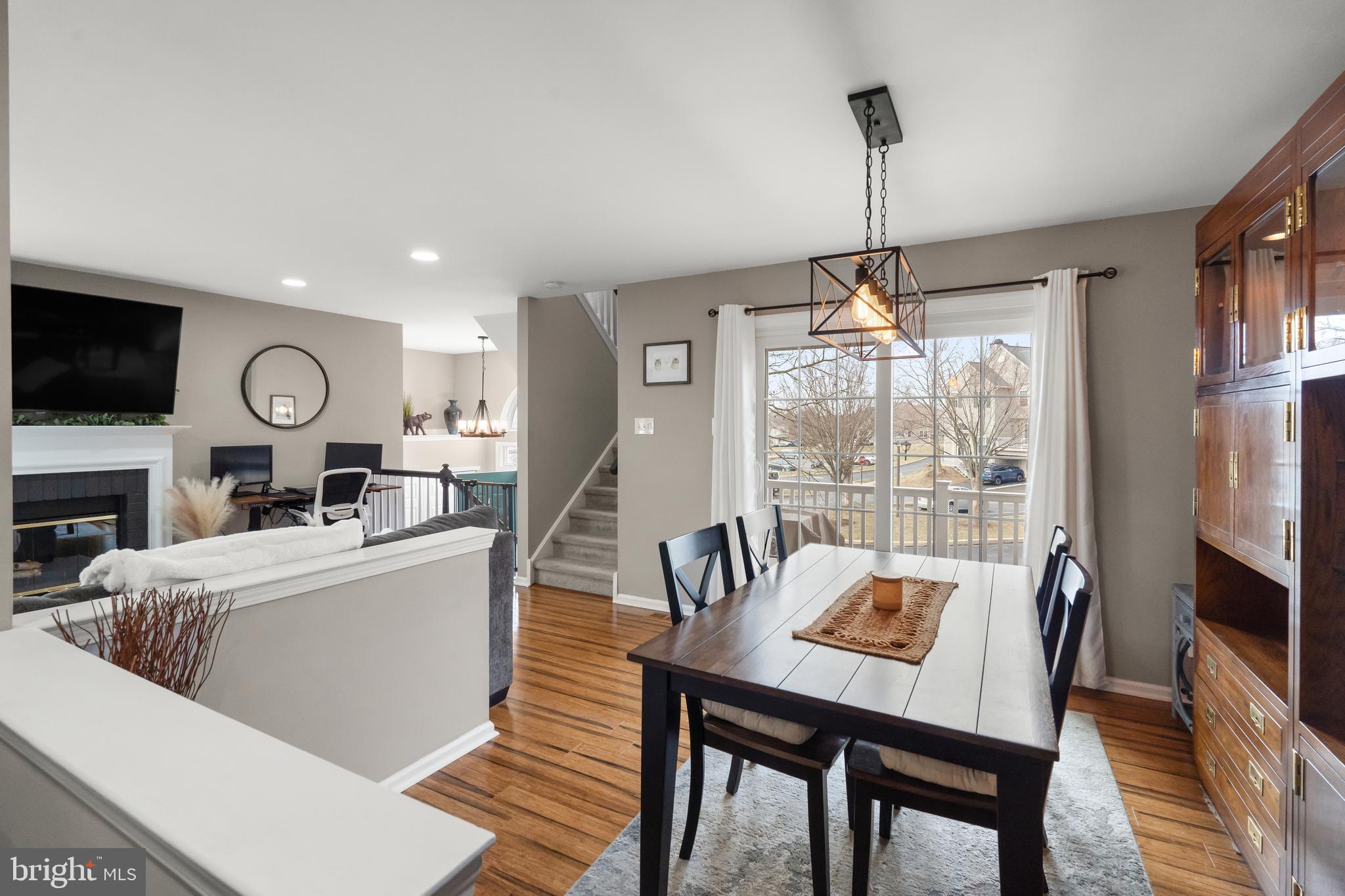 PROVIDENCE VIEW - Residential