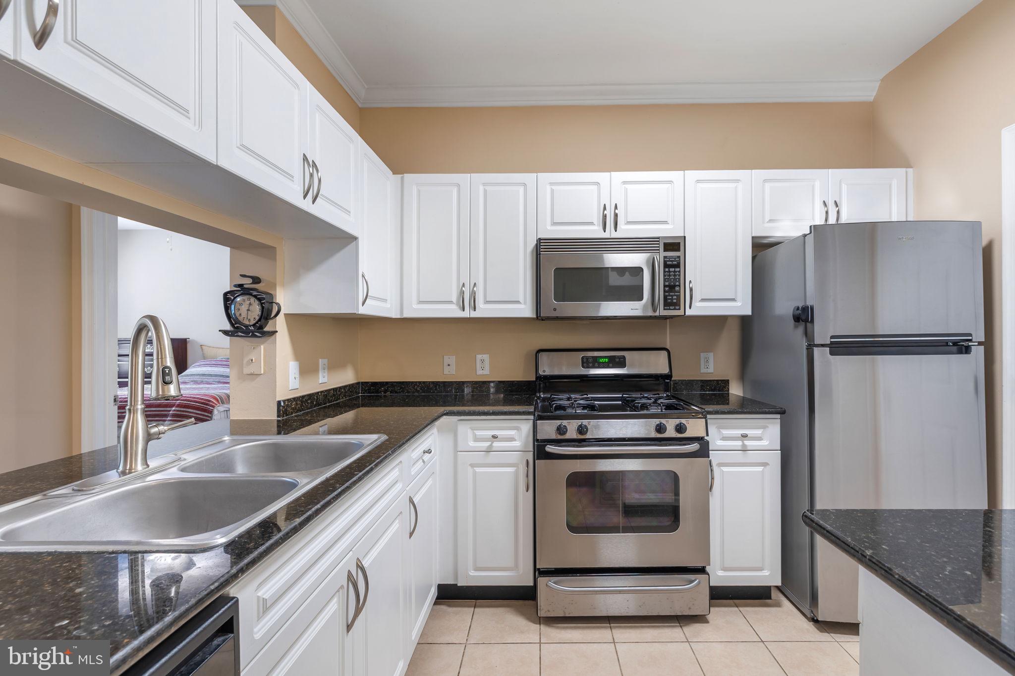 12909 CENTRE PARK CIRCLE 104