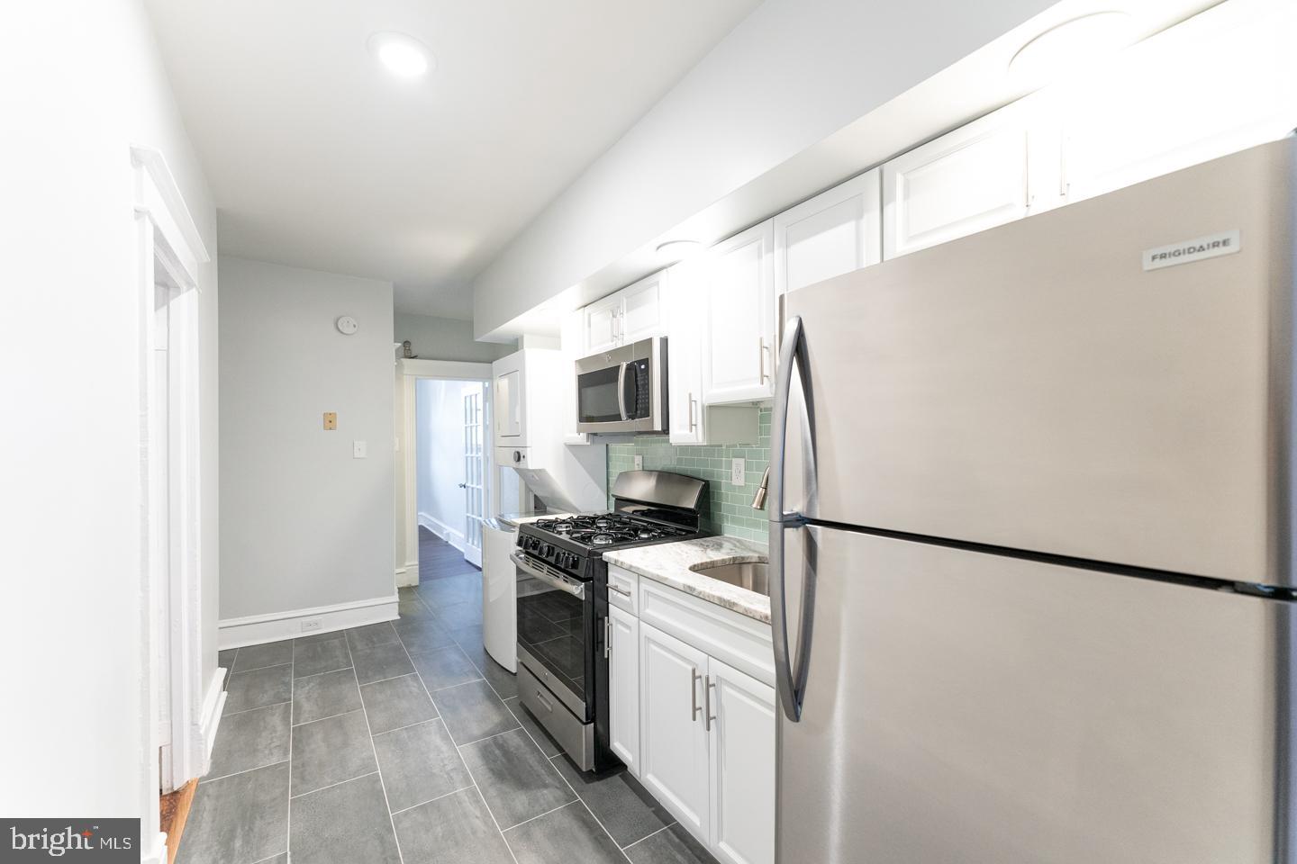 FERN ROCK - Residential Income