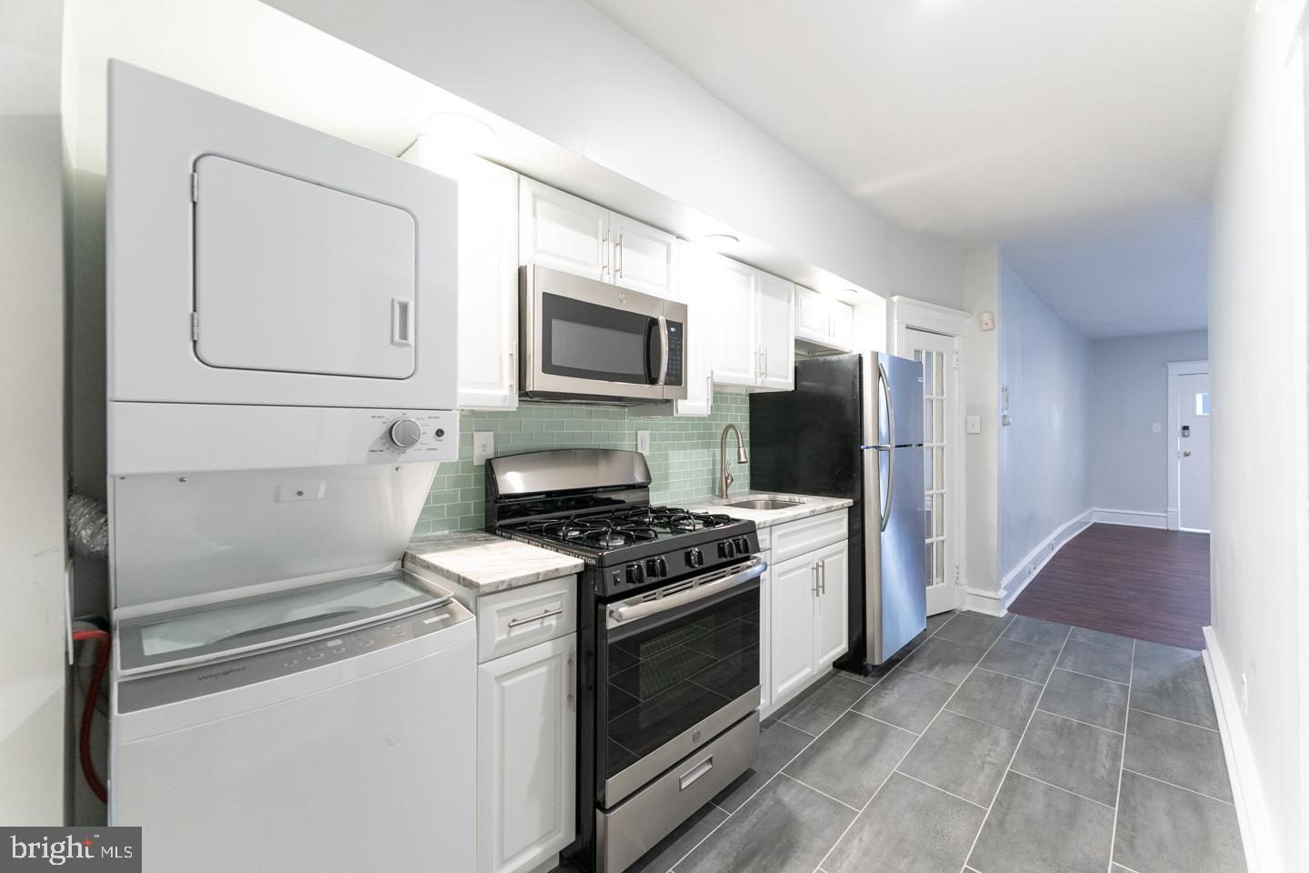 FERN ROCK - Residential Income