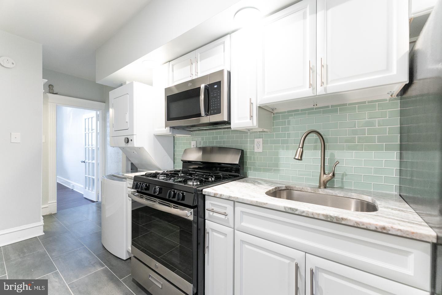 FERN ROCK - Residential Income