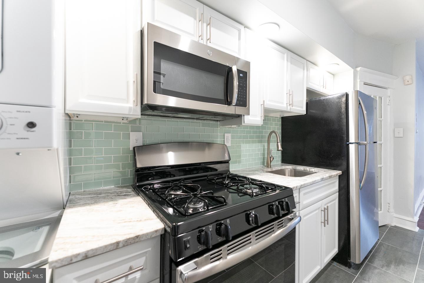 FERN ROCK - Residential Income