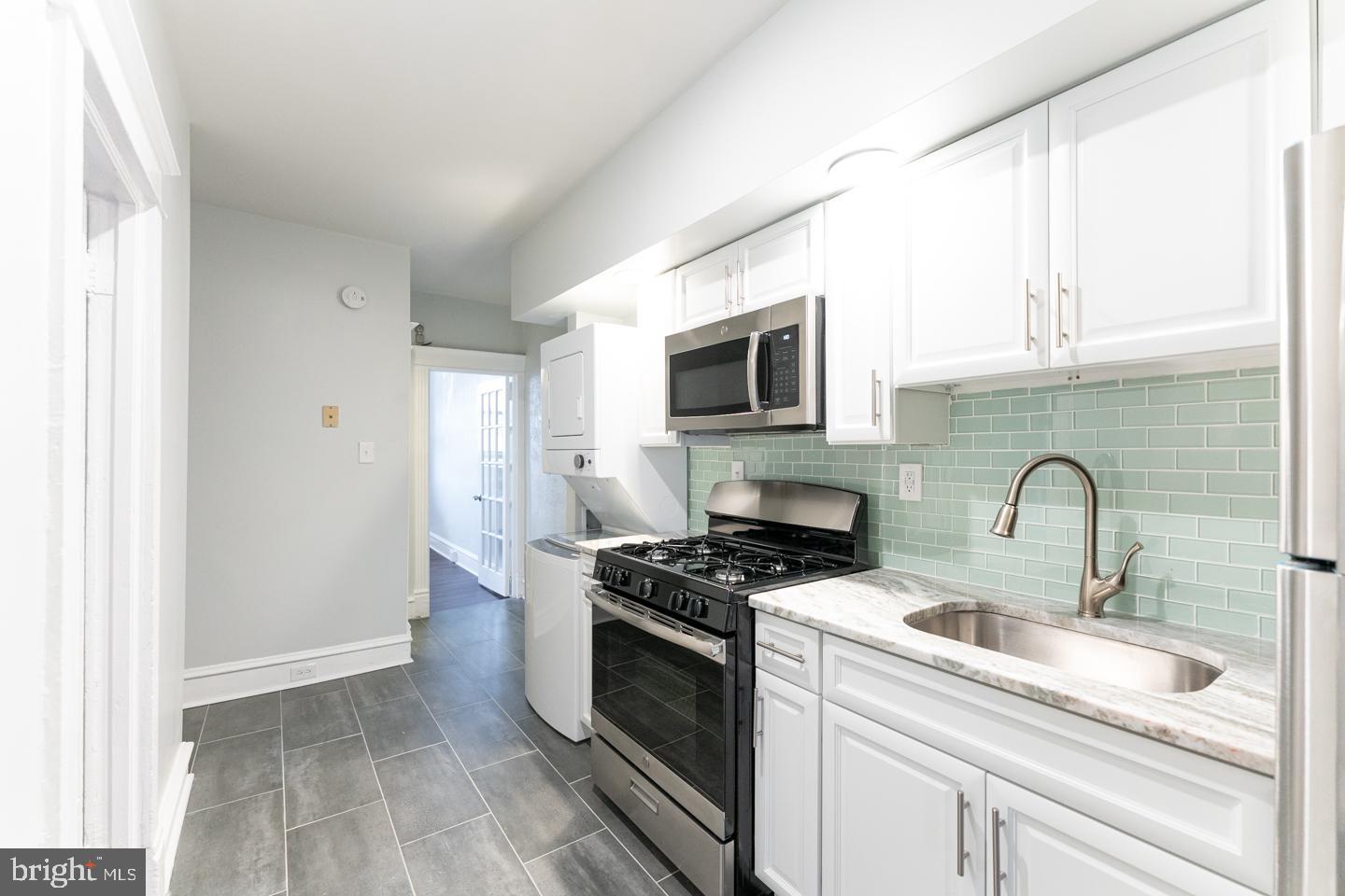 FERN ROCK - Residential Income