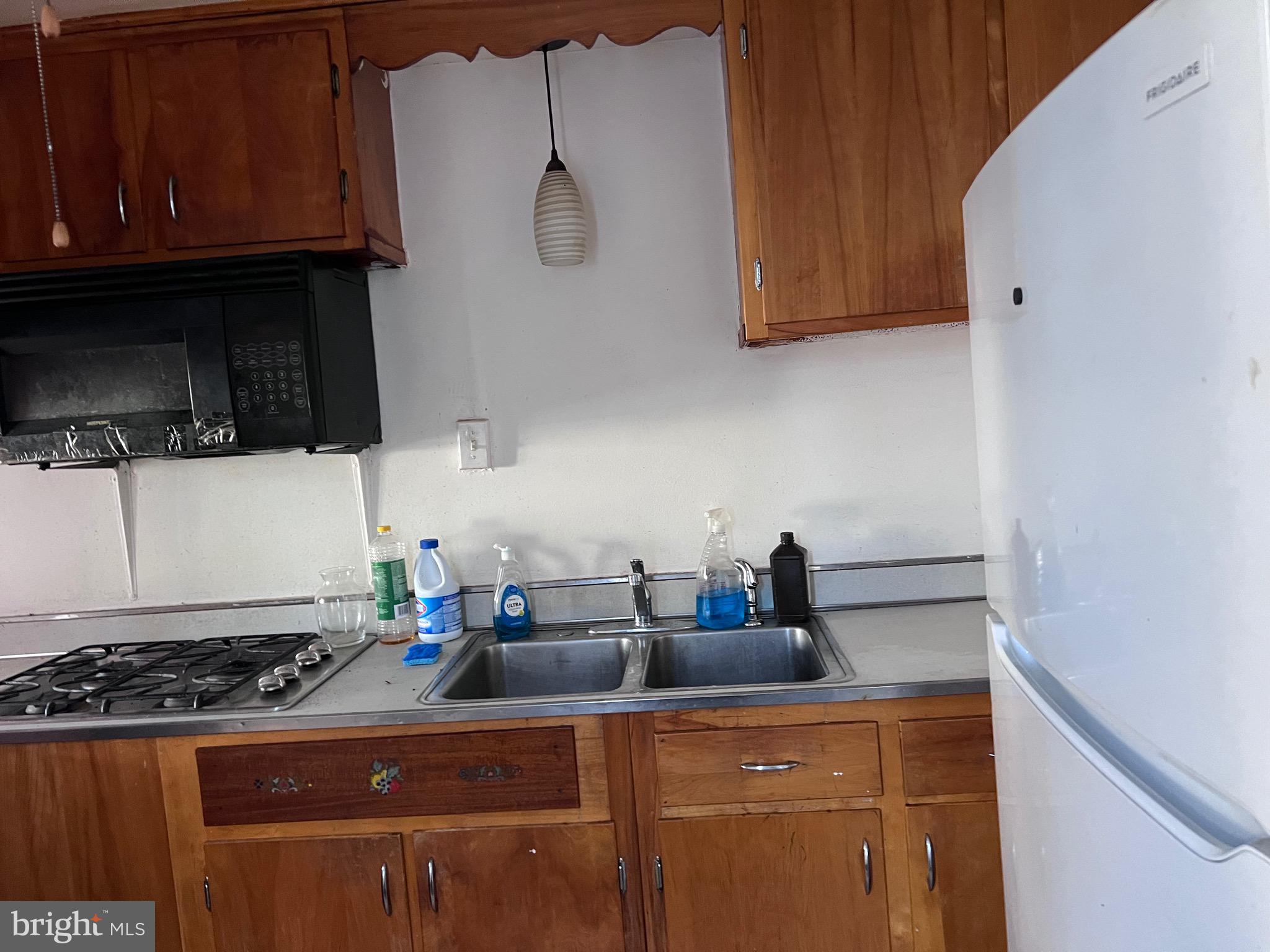 GERMANTOWN - Residential