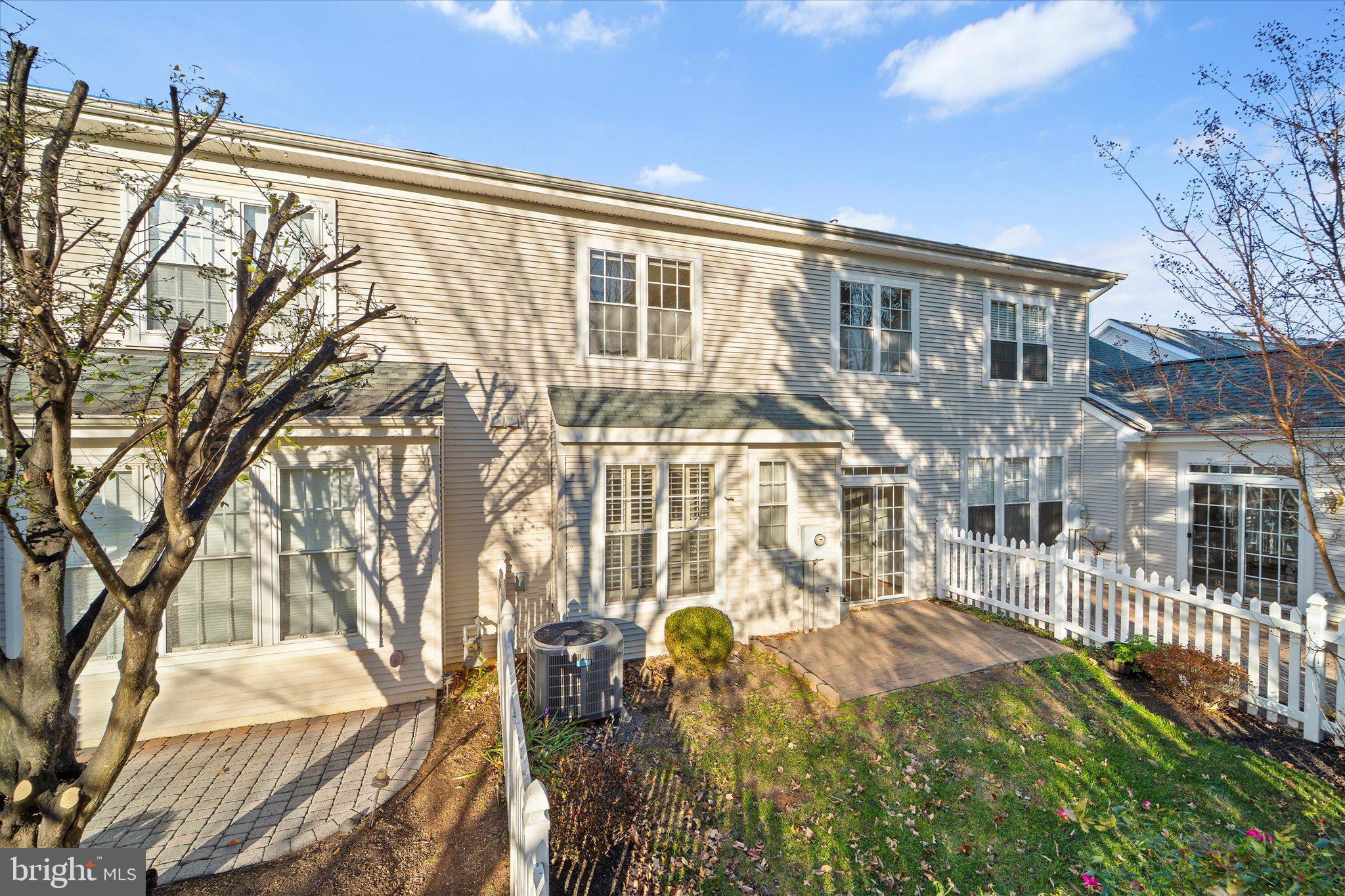 HERITAGE HUNT - Residential