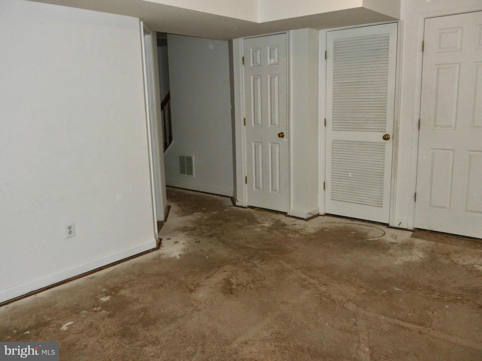 VILLAGES AT SAYBROOKE - Residential